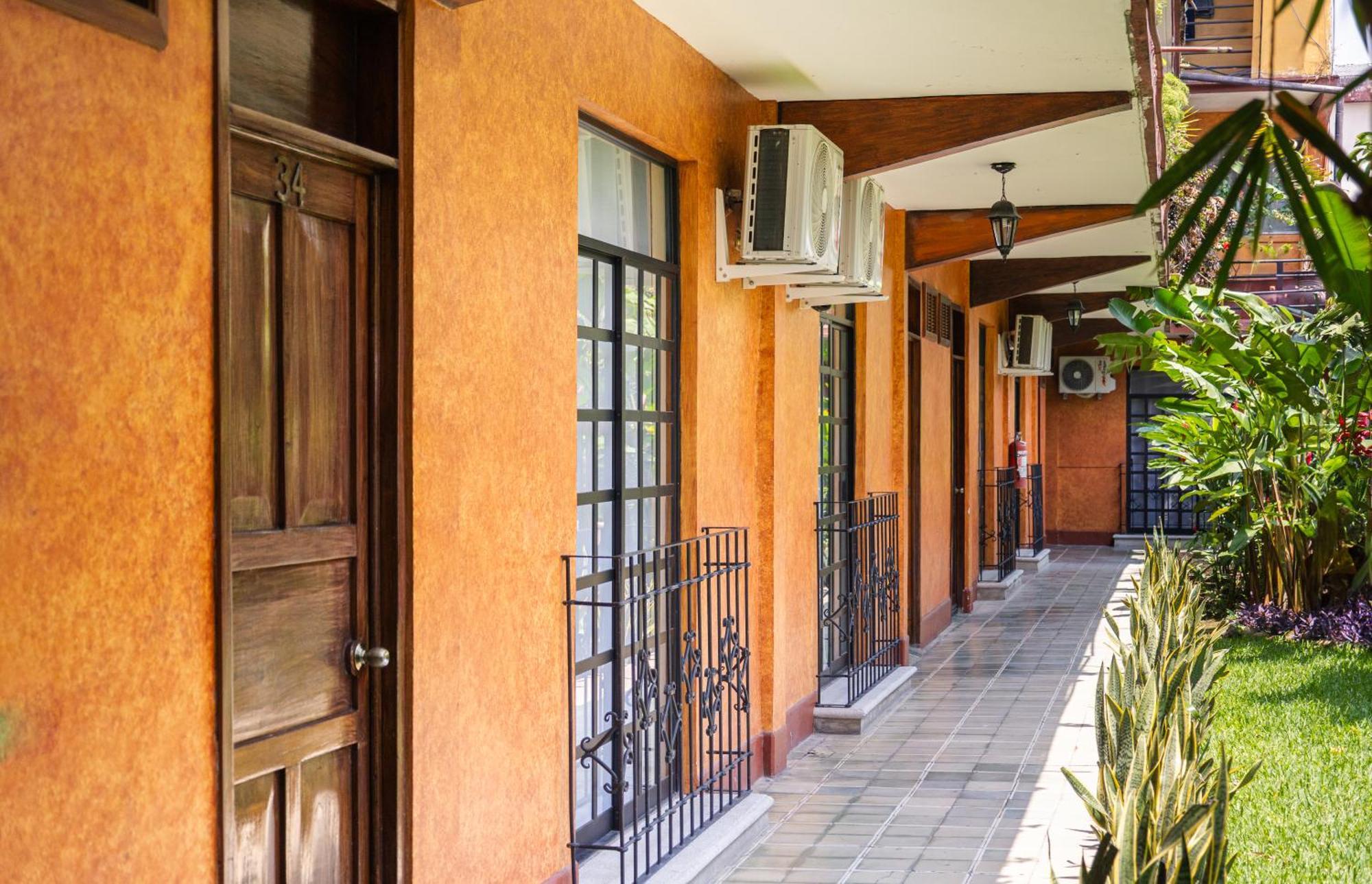 Hotel Fenix Tapachula Exteriör bild